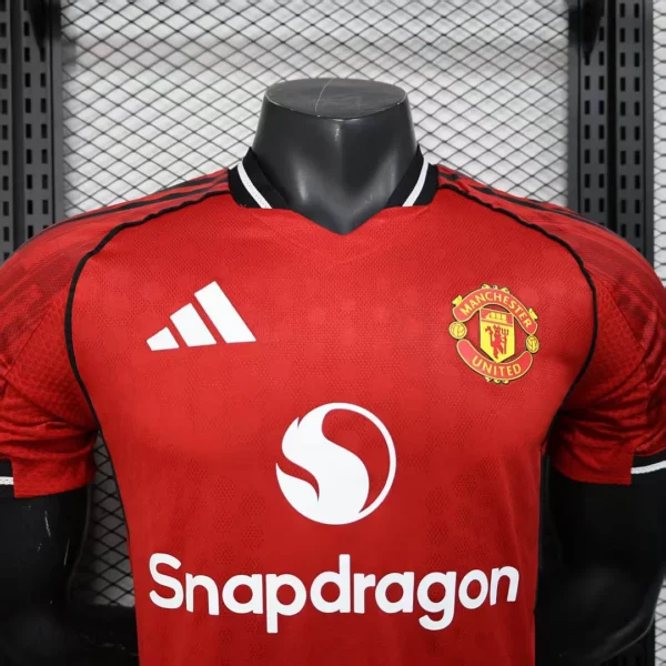 Manchester United Home 25/26 Player Version Football Jersey - Image 3