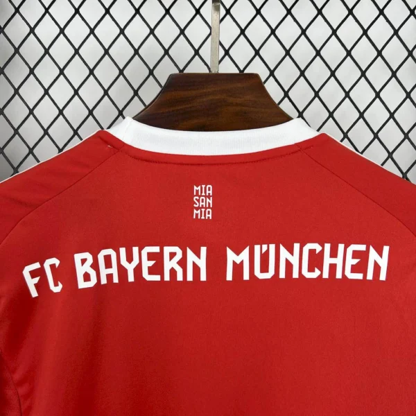 Bayern Munich Home 25/26 Fan version Football Jersey - Image 4