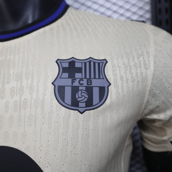Barcelona 25/26 Player version Special Edition Football Jersey - Image 5
